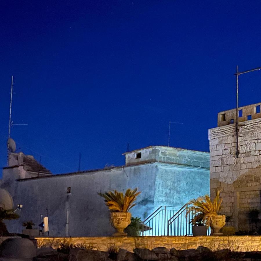 Palazzo Morola XIV Century Apartment Giovinazzo Exterior photo